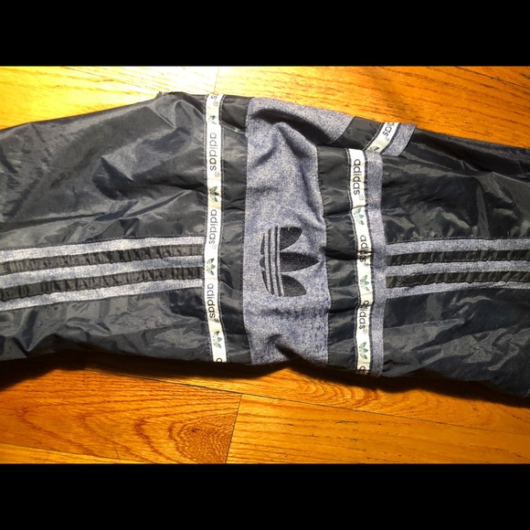 Vintage Adidas Windbreaker Jacket (Size XL) - Picture 3 of 4